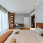 别墅 Serenity Luxury Lakeside Manor By Pik Host