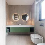 Serenity Luxury Lakeside Manor By Pik Host * Široka