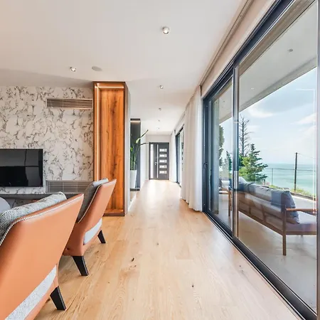 Serenity Luxury Lakeside Manor By Pik Host فيلة Široka