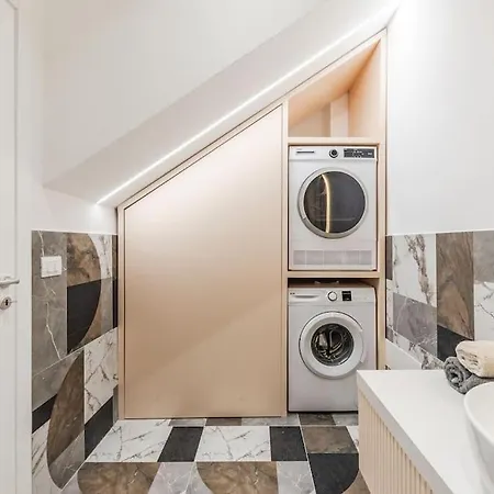 Serenity Luxury Lakeside Manor By Pik Host فيلة *