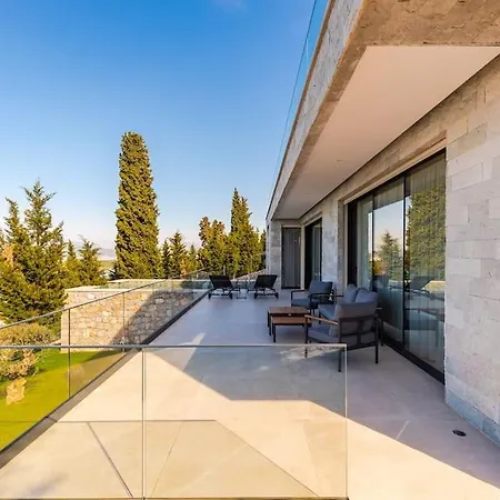 Serenity Luxury Lakeside Manor Villa Shiroka
