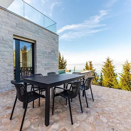 Serenity Luxury Lakeside Manor Shiroka