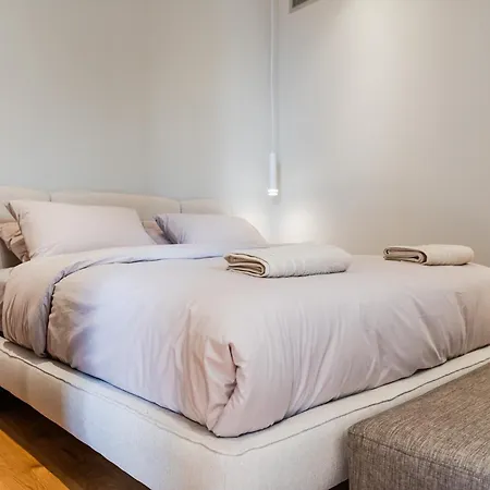 Вилла Serenity Luxury Lakeside Manor By Pik Host Shiroka