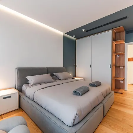 Serenity Luxury Lakeside Manor By Pik Host * Široka