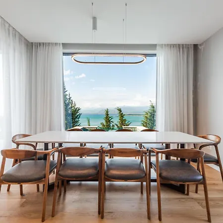 Serenity Luxury Lakeside Manor By Pik Host * Shiroka