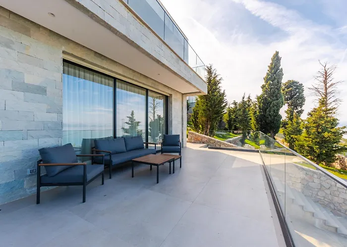 Serenity Luxury Lakeside Manor By Pik Host 빌라 *