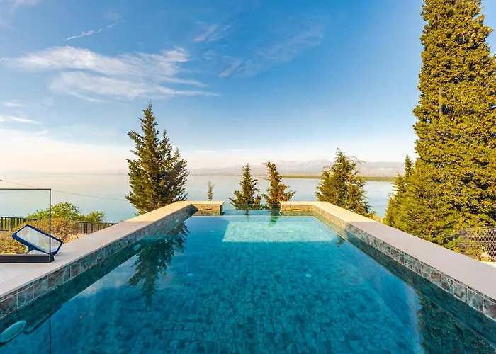 빌라 Serenity Luxury Lakeside Manor By Pik Host Široka